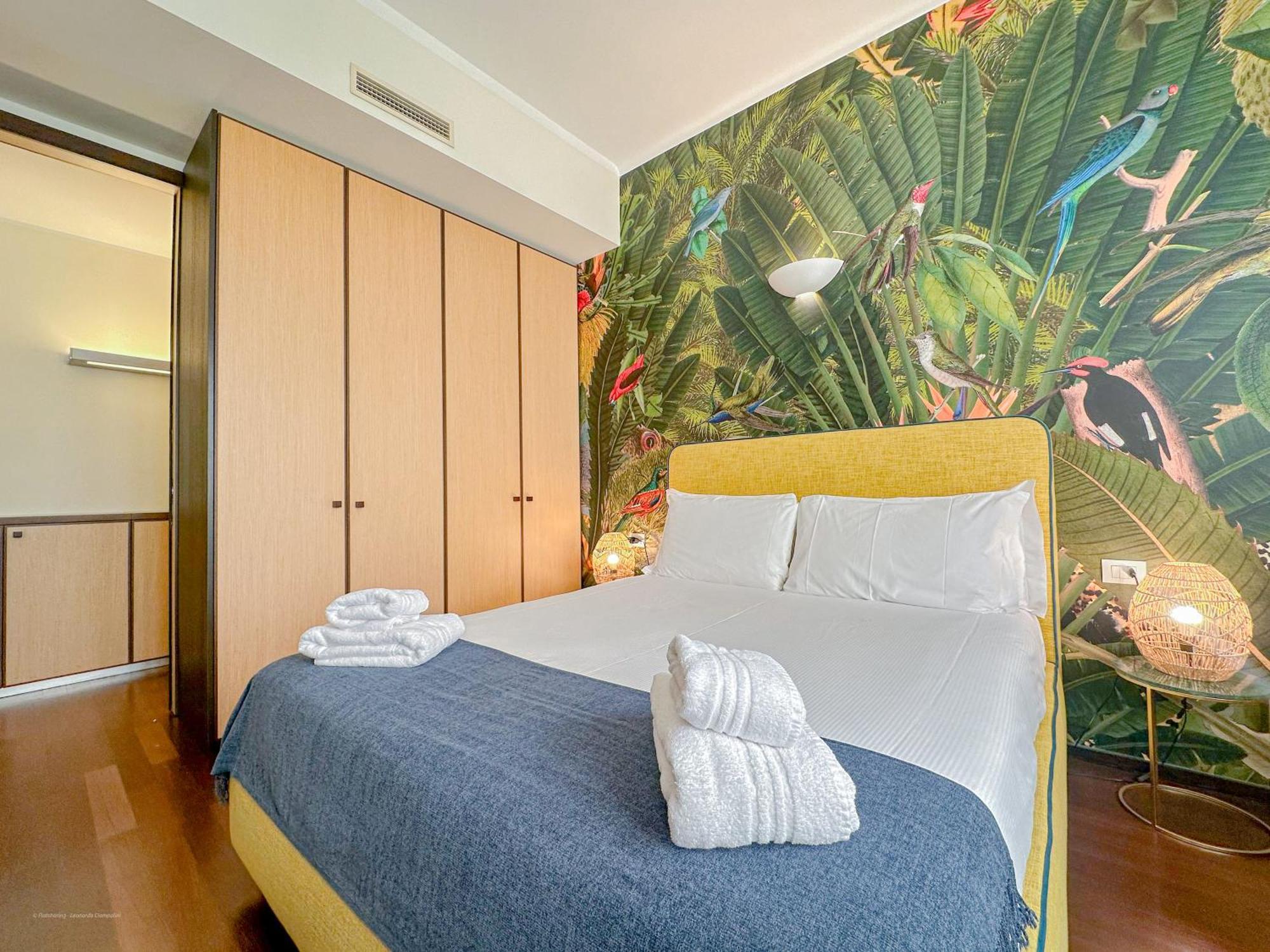 Fontana Suites - 15 Min Dal Duomo Мілан Екстер'єр фото